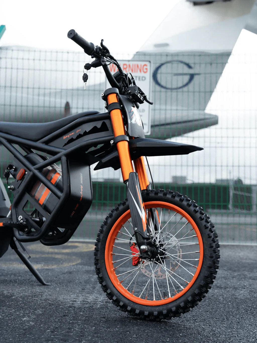 GT54 Electric Mini Bike - Image 16
